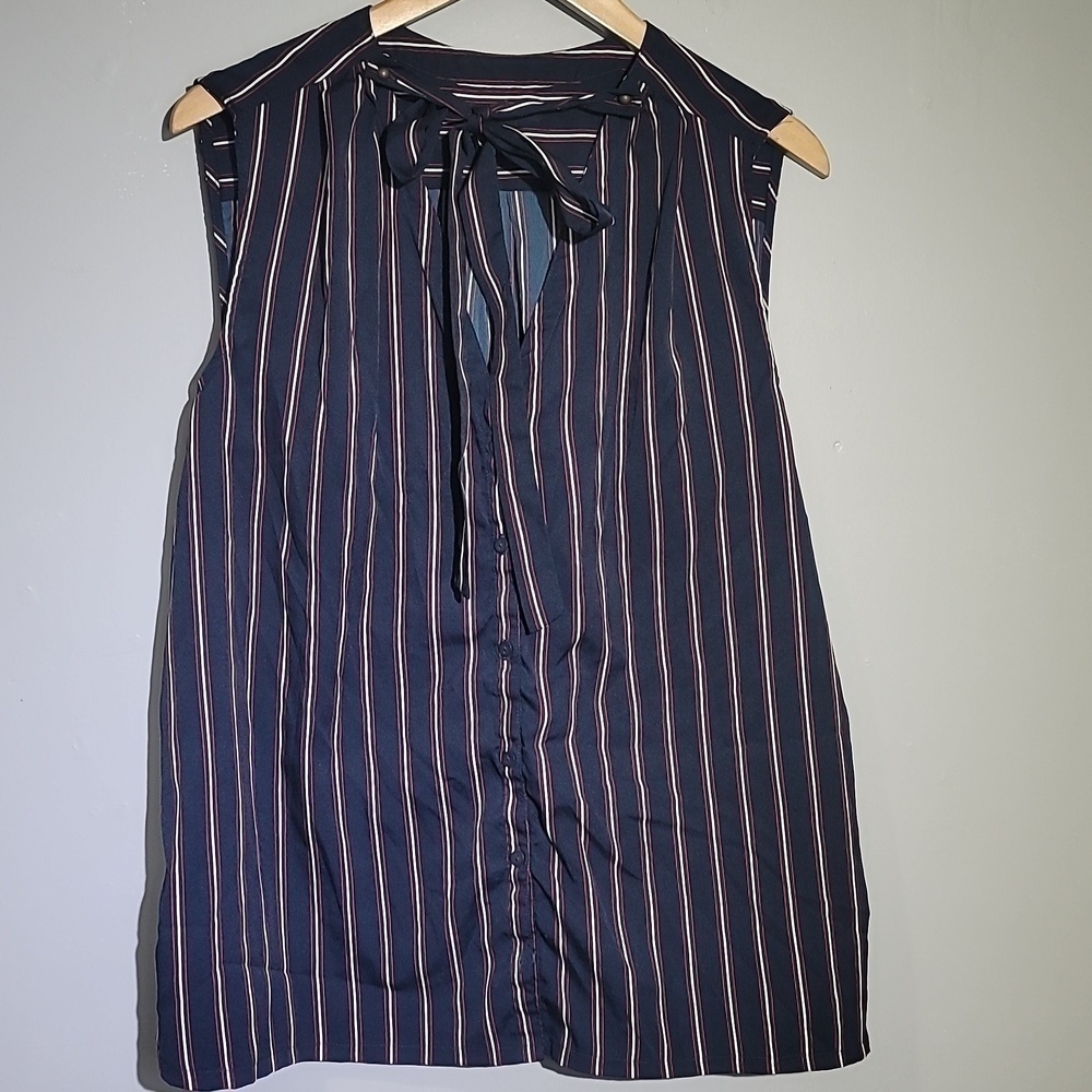 Tommy Hilfiger Y2K Plus Size Striped Sleeveless V-Neck Blouse
